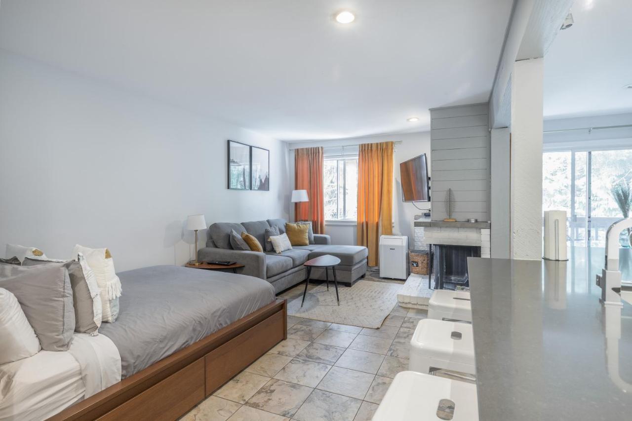 Updated Whistler Creek Studio With Parking Γουίστλερ Εξωτερικό φωτογραφία